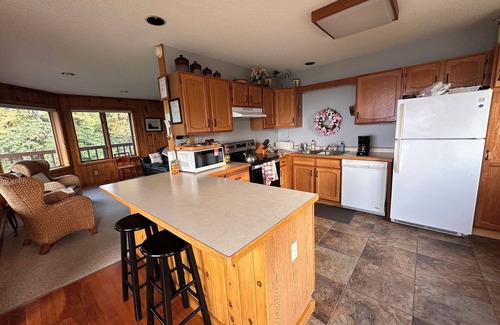 Lutsen Condo | Unbeatable Lake Superior Views in Heart of Lutsen