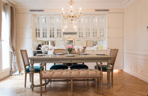 Quartier du Gros-Caillou Apartment | Unbelievable Home Away from Home with Balcony and Eiffel View