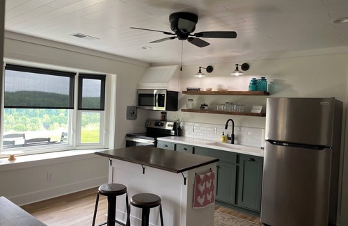 Madison Heights House | Underground, riverfront home, 3 bedrooms on the James River in Amherst County