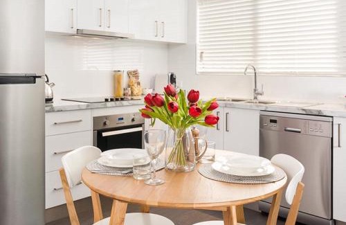 Albury House | Understated Elegance Affordable Luxury