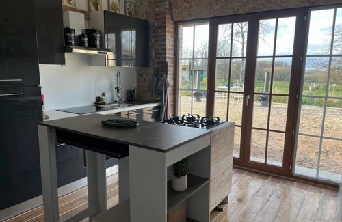 La Ferte-Loupiere House | Une Longere de la Puisaye en Fond Dimpasse Avec Parc Apaisant