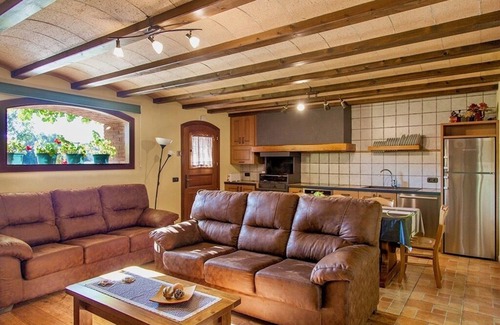 Montclar Villa | Unique, Beautiful Holiday Villa in Catalonia