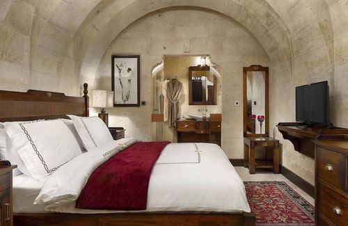 Mustafapasa Hotel | Unique Cave Stay | Cozy & Authentic | Mustafapaşa, Cappadocia