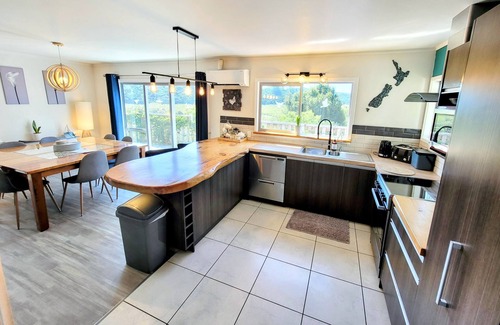 Paihia Apartment | Unique Estuary & Bird Apartment in Te Haumi Paihia