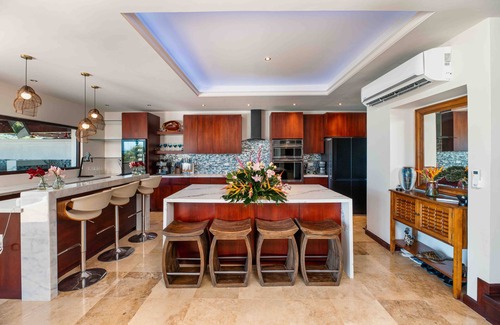 Pristine Bay House | Unique Golf Retreat: Pool ~ Hot Tub ~ Scenic Views