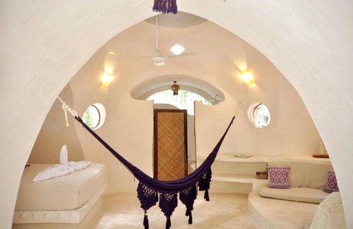 Soliman Bay Cabin | Unique Jungle Dome Kaa
