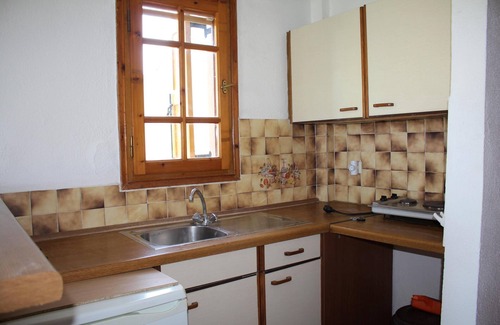 Agios Petros Apartment | Unique located holiday apartment directly at the sea, own beach access, Wifi | A