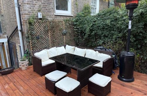 Harrow Road Apartment | Unique Luxury Home in the heart of London. Air conditioned with private garden