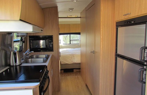 Catalina Foothills Estates House | Unique Retreat - Airstream in Central Location - Remote Feeling.