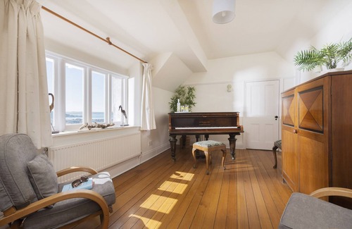 Trevone House | Unique Slate-hung House Occupying Private Headland Overlooking Two Beaches