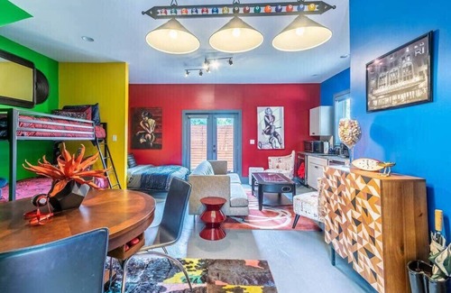 Urban Core Apartment | Unique studio w/pool, spa & gardens near downtown