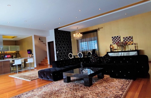 Kalyvia Thorikou Villa | Unique Villa Melia lagonisi
