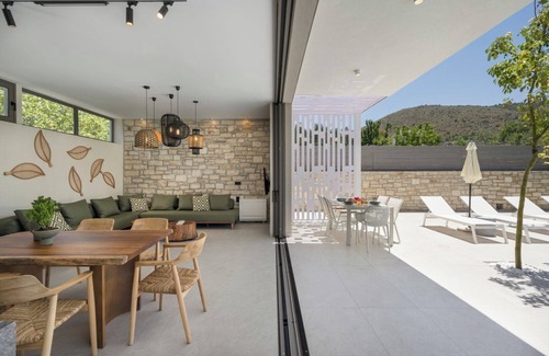 Filippos Villa | Unique Villa Grego, Heated Pool