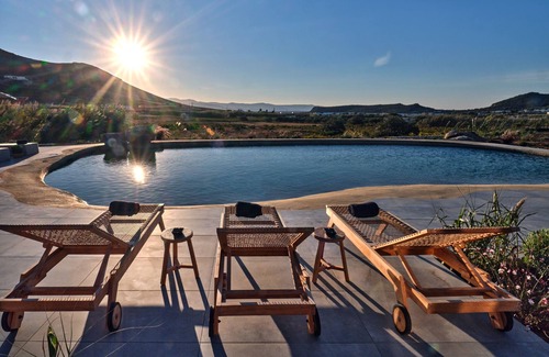 Molos Villa | Unique Villa with pool & farm, 5 minutes from the beach