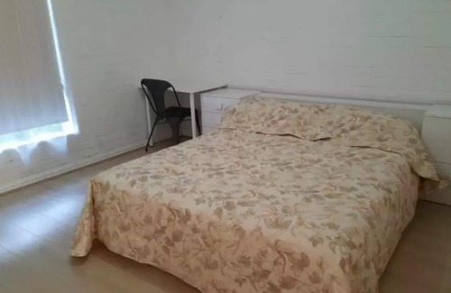 Narre Warren South Apartment | Unwind and Relax at Berwick Leaf: Lakes Parkland, Your Comfy Retreat!