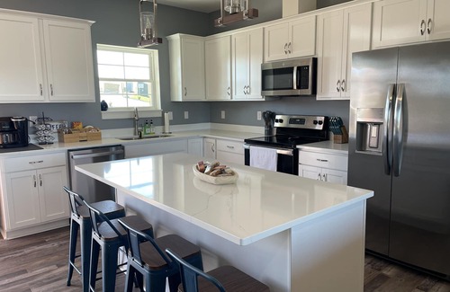 Sparta House | Unwind and relax at this luxurious mountain retreat. Beautiful Views!