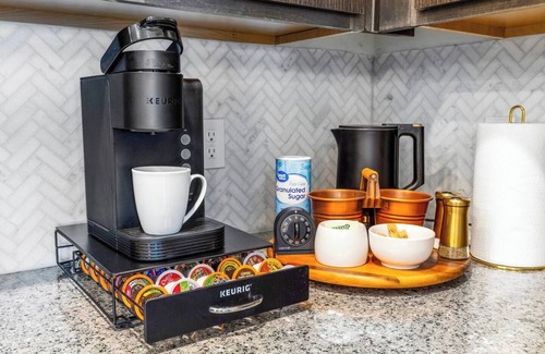 Dreamhill Estates Apartment | Unwind at Zenful Affirmations—a serene, stylish 2BR/2BA near SW Medical Center, Lackland AFB, and Riverwalk. Designed for comfort, work, and connection, it's perfect for military, medical & business pros, families & displaced guests. Welcome home!