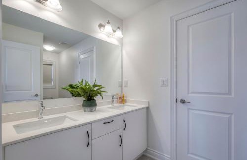 Bradford House | Unwind Here in a Stylish and Cozy Space