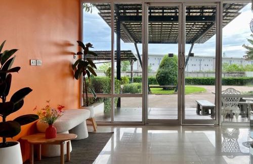 Kabin Buri Hotel | Uou Hotel