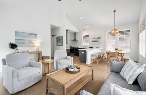 Wilmington Beach House | Updated/2min Walk to Beach/Private Pool/Golf Cart/Lush Yard/Table Games