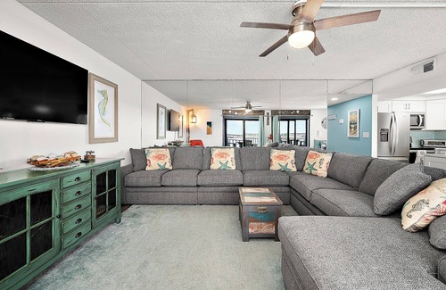 Ocean City Condo | Updated, Direct Bay Front w/Bay Front Pool, 3 Blocks to Beach/Boardwalk