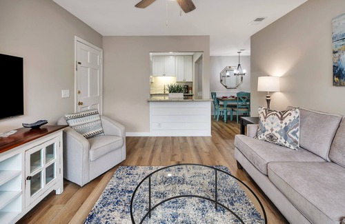 Demere Park Condo | Updated first floor condominium with access to heated pool and tennis courts!