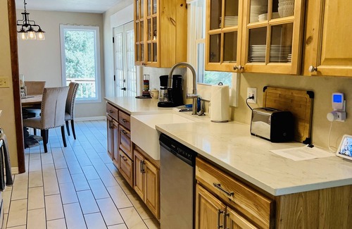 Evergreen House | Updated House with 💯% privacy, secluded 2acres & lots of outdoor living areas.