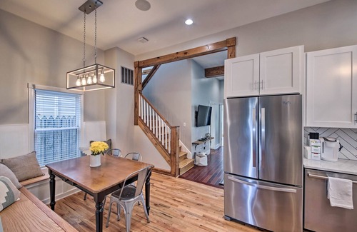 Babe Denny Cottage | Updated Indianapolis Home, Walk to Lucas Oil!