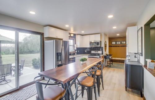 Plymouth House | Updated Plymouth Home about 5 Mi to Road America!