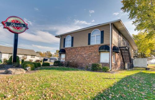 Robinson Apartment | Updated Robinson Vacation Rental with Fireplace!