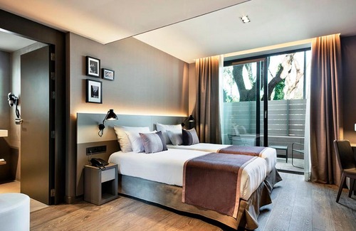Sarria Hotel | Upper Diagonal