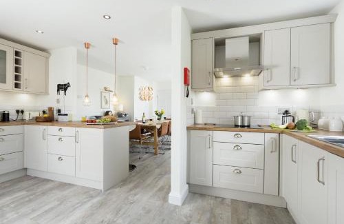 Chipping Norton House | Upper End House