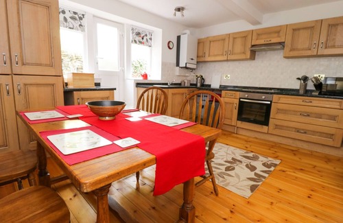 Ogden Cottage | UPPER HIGHLEES FARM, pet friendly, with open fire in Luddenden