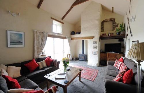 St Brides House | Upper Porthmawr - 5 Bedroom Cottage - Whitesands
