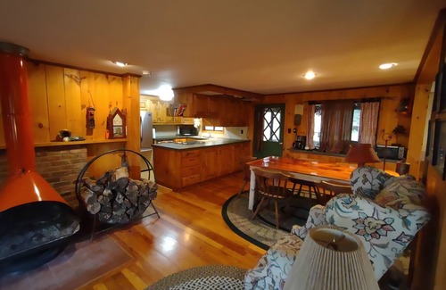 Tupper Lake House | Upper Saranac Lake. Beach/dock/boat ramp. King bed, pets, paddle, hike, Olympic