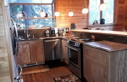 Packwood House | Upper Timberline Family Retreat