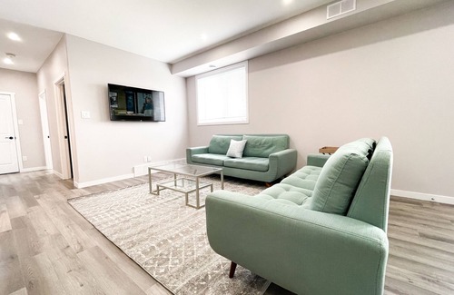 Thunder Bay Apartment | Upscale 2 Bedroom Downtown Apartment