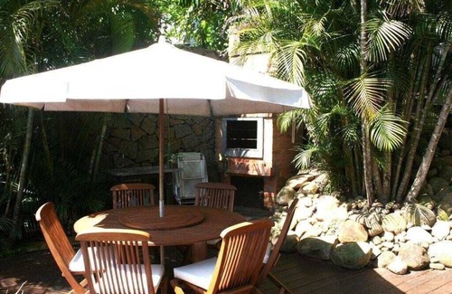 Praia do Rosa Villa | Upscale house in Praia do Rosa