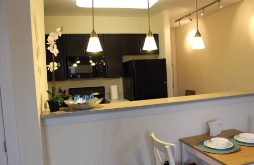 Third Ward Condo | Uptown Condo with views and friendly vibe