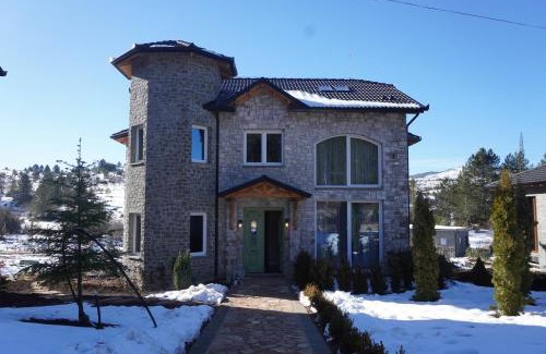 Voskopoje Hotel | Ura e Kovacit Agrotourism
