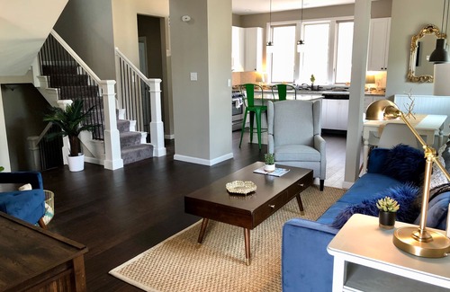 Tower Grove South House | Urban Farmhouse - 3BR 2.5 BA (5 Beds) Near TG Park & Central to Everything!