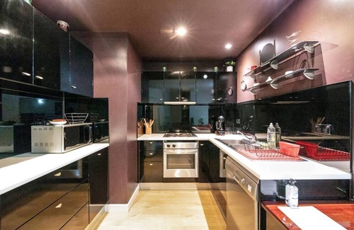 Parap Apartment | Urban Haven ~ Boutique 1BR Apt Near Parap Markets