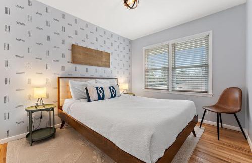 Ecco House | Urban Lake Life