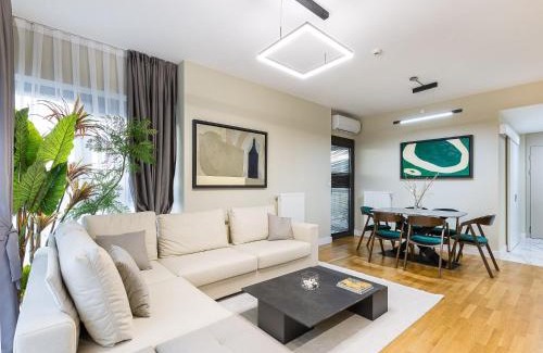 Centar Apartment | Urban Oasis 16th Floor Penthouse, City center, Free private parking