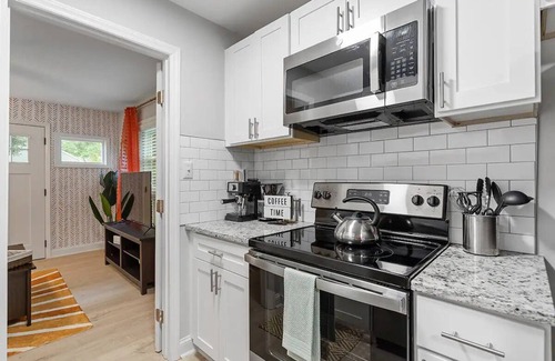East Raleigh Apartment | Urban Oasis! Downtown Raleigh