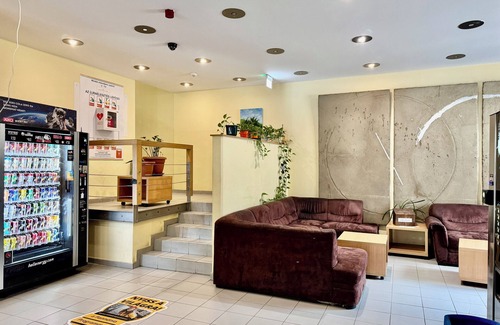 Csarnok negyed Hostel | UrbanNest Private Hostel Rooms