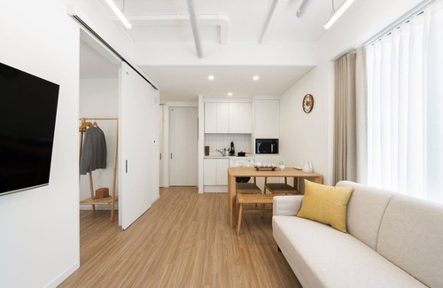 Ikseon-dong Hanok Village Apartment | Urbanstay Boutique Ikseon