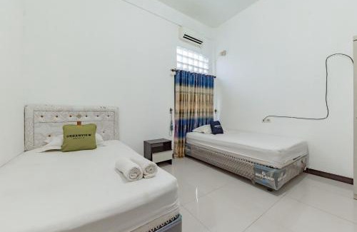 Banjarbaru Hotel | Urbanview Hotel 99 Syariah Banjarbaru by RedDoorz