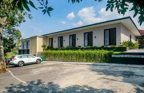 Jatingaleh Hotel | Urbanview Hotel JJ Bukitsari Semarang