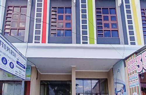 Palangkaraya Hotel | Urbanview Hotel Lamin Palangkaraya by RedDoorz